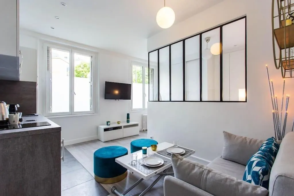 Great Studio Paris 16 Apartment